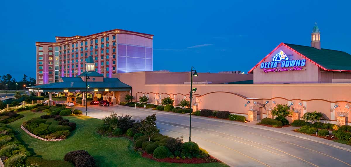 delta downs exterior image